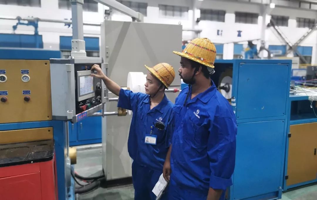 15717080131132568iXI.jpg 2.jpg