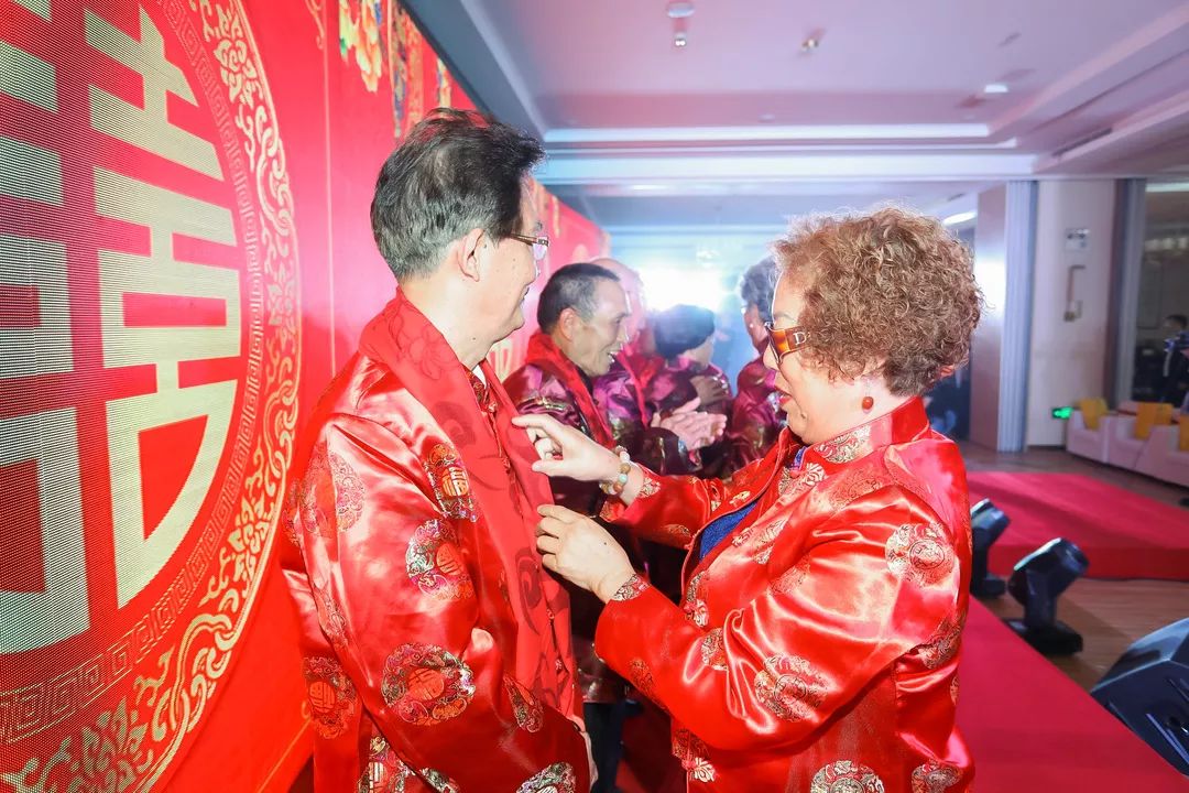 1571710008194514qEEg.jpg 5.jpg