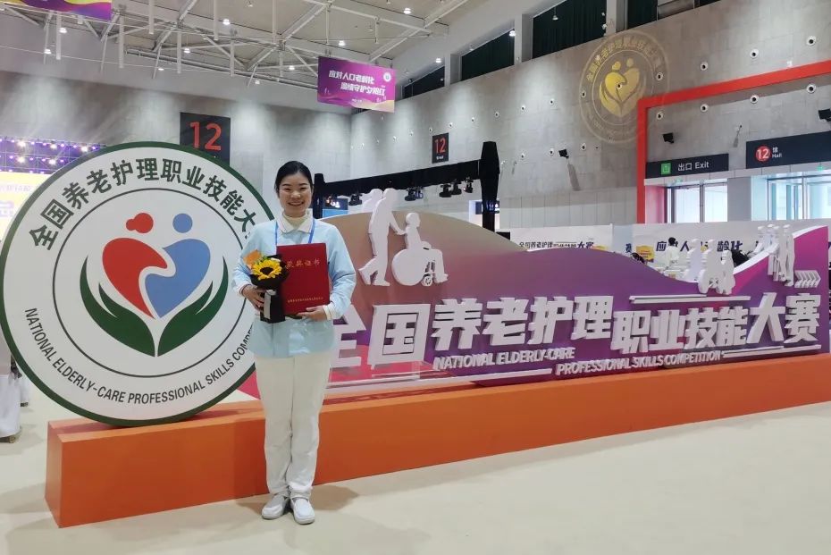 1659517475911589UVz1.jpg 640 (10).jpg